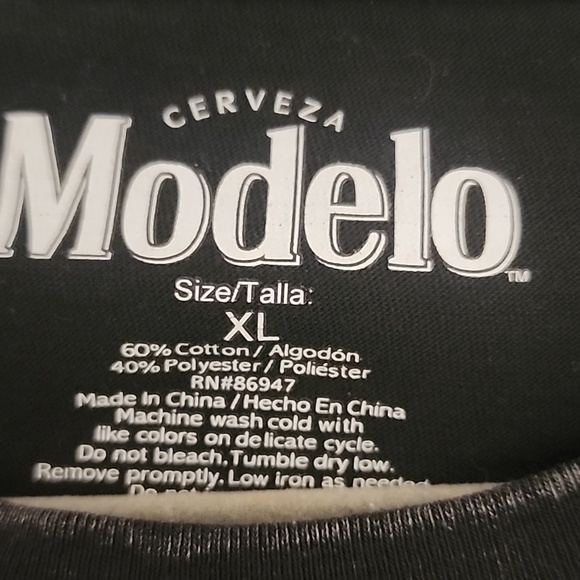 Modelo Crop Top - Picture 3 of 3